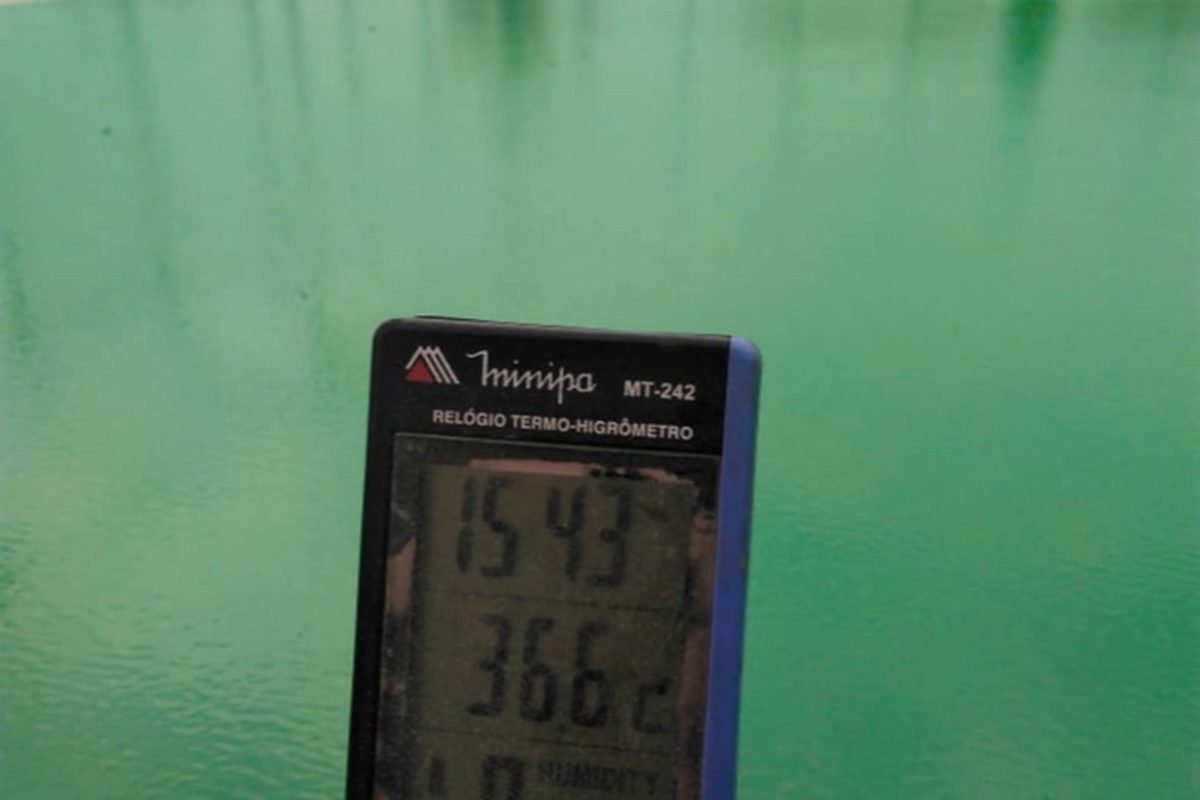 Revestimento térmico para telhados